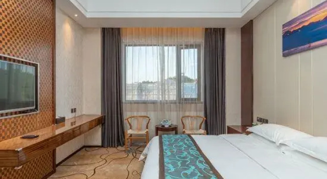 Люкс с видом на океан Huafu Hotel