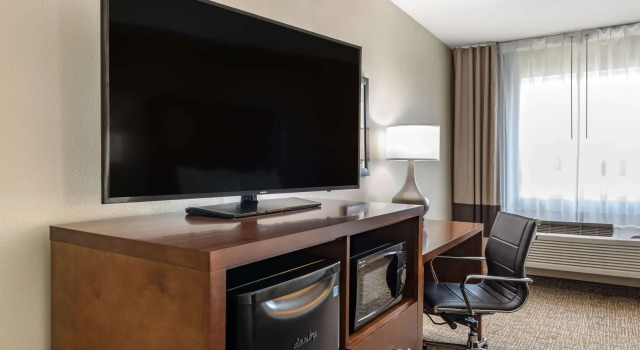 Четырёхместный номер Standard Comfort Inn Crawfordsville