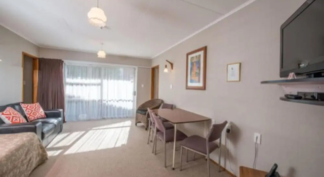 Люкс Amber Court Motel