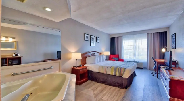 Люкс Country Inn & Suites by Radisson, Ocala Southwest