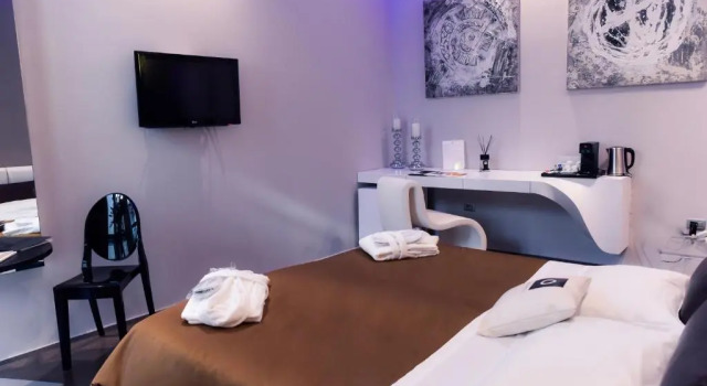 Двухместный номер Deluxe с балконом Le Camp Suite & Spa