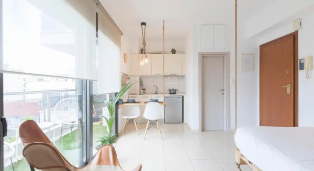 F & B Collection - Escape Avenue, Book Hotel  