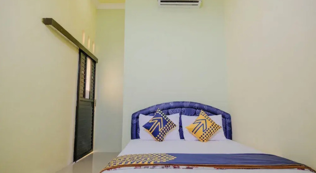 Standaard kamer SPOT ON 2431 Tf Homestay