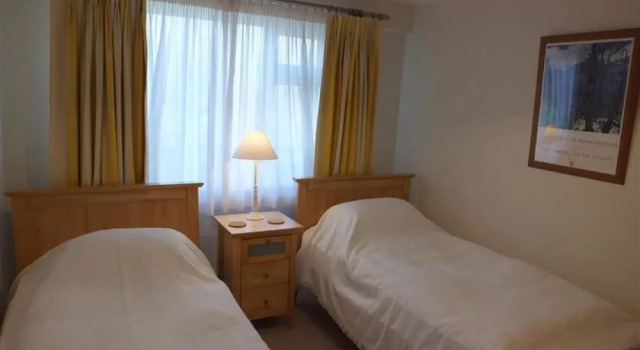Croft Court 32, Забронировать Отель Тенби 