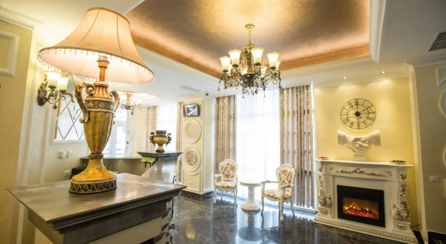 Hotel Helin Central, Prenota Hotel Hotel a Dolj con colazione, Colazione