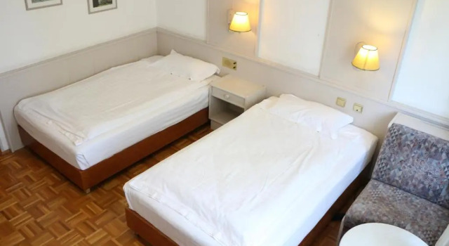 Двухместный номер Standard Hotel Wasserpalast - breakfast for free