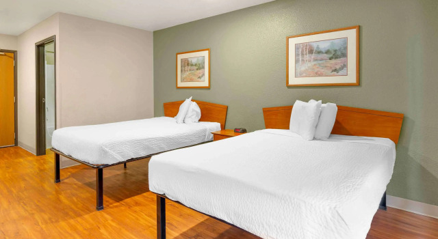 Четырёхместный люкс Extended Stay America Select Suites - Wilmington - West