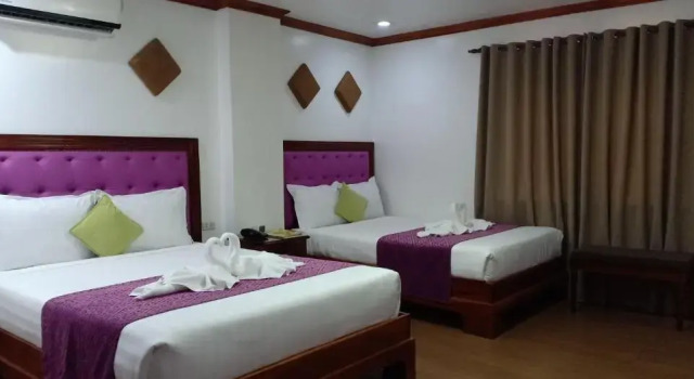 Люкс CLN Boutique Hotel