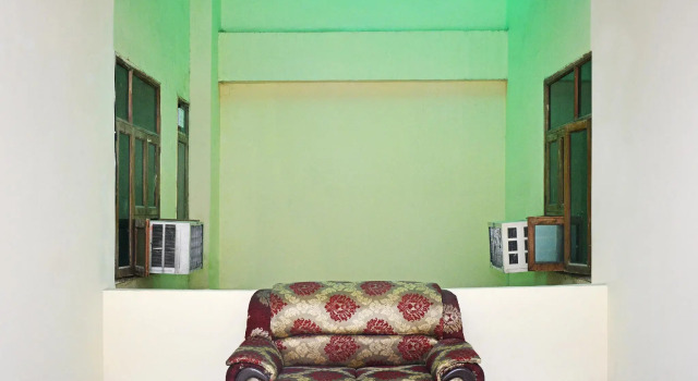 OYO 24622 Hotel Crystal Leaf, Забронировать Отель Нойда штат Уттар-Прадеш