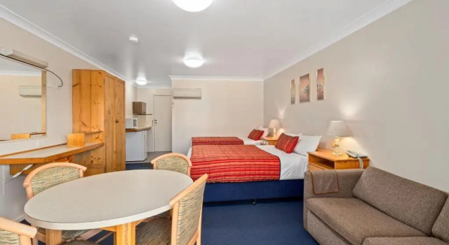 Семейный номер Deluxe с 2 комнатами Econo Lodge Alabaster Motel Cowra