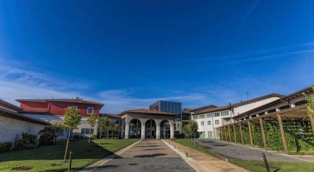 Hotel & Residence Villa Bartolomea, Забронировать Отель Вилла-Бартоломея Венето