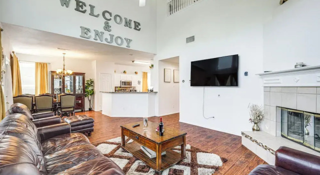 3 Mi to Dfw: Pet-friendly Euless Home, Buchen Sie Ferienhaus Euless Dallas - Fort Worth und Umgebung