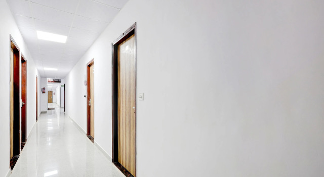 Super Townhouse Jhilmil Metro Station Formerly Legacy Residency