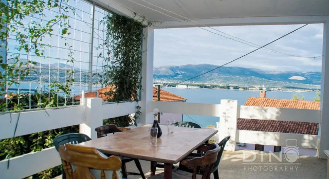 Апартаменты Apartments Lela next to the beach