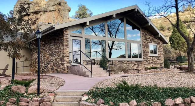 Двухместный номер Standard Glen Eyrie Castle & Conference Center A Ministry of the Navigators
