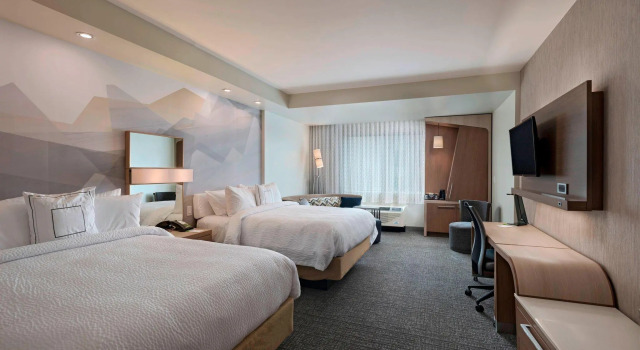 Четырёхместный номер Standard Courtyard by Marriott Houston Sugar Land/Lake Pointe