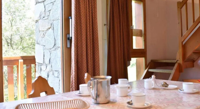 Appartement Méribel, 5 pièces, 8 personnes - FR-1-180-559, Prenota Appartamento Hotel a Alvernia con parcheggio, Parcheggio