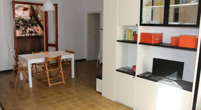 Trilo Frau, Rezervovat Apartmán Numana 