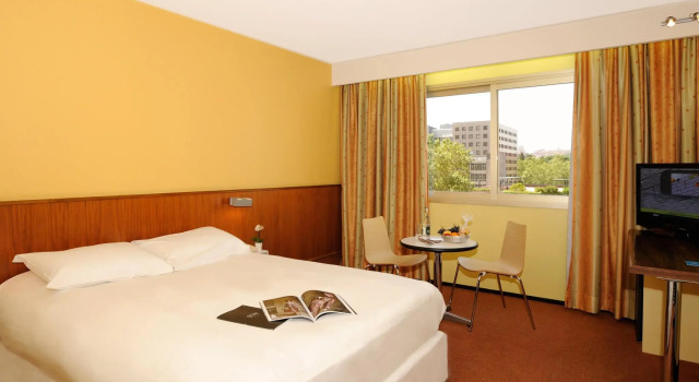 Двухместный номер Comfort Hotel des Congrès
