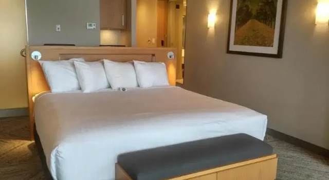 Номер Standard Penticton Lakeside Resort