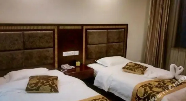 Emeishan lingxiuwenquan H Hotel, Prenota Hotel Monte Emei Sichuan