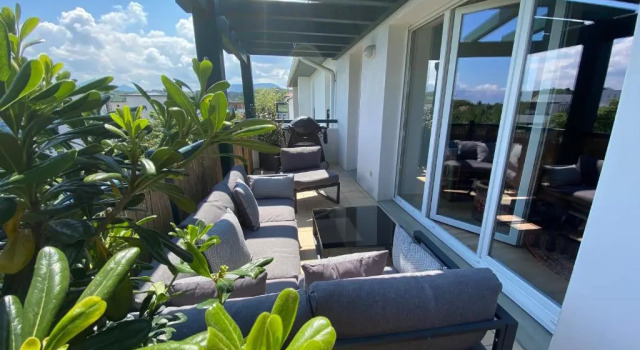 Апартаменты T4 avec terrasse idéal en famille ou entre amis
