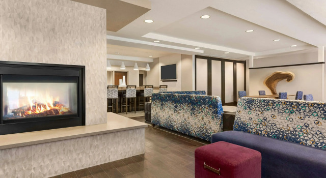 Hampton Inn Denver-West/Golden, Rezervovat Hotel Golden Colorado