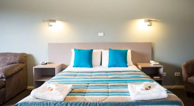 Kingston Hotel