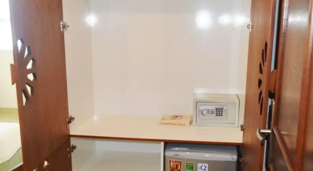 Семейный номер Standard с балконом Pavillon Garden Hotel