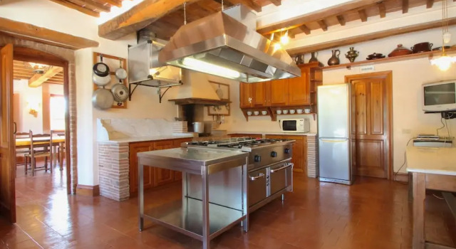 Elysian Escape - A Paradise, Prenota Villa Hotel a Umbria con parcheggio, Parcheggio