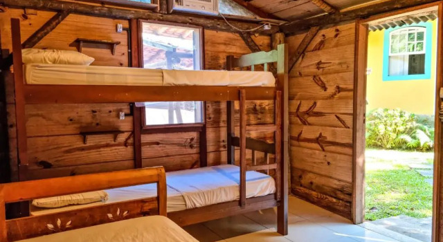 Кровать в общем номере Casa Viva Hostel