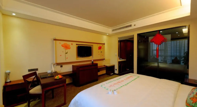 Номер Comfort Changsha Xingsha Huatian Hotel