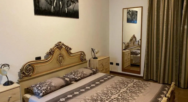 Liivv House Apartment - Lake Como, Book Apartment Hotels in Como with a Pool, Swimming Pool