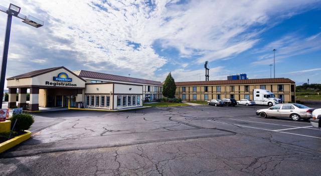 Days Inn by Wyndham Sharonville, 预订 酒店 沙伦维尔 俄亥俄州