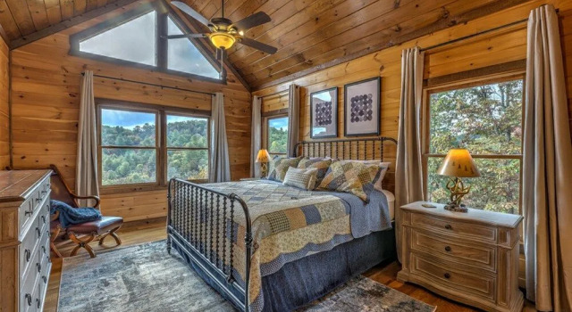 EZ Come EZ Geaux by Escape to Blue Ridge, Rezerwuj Hotel Blue Ridge Georgia