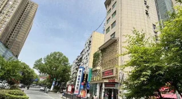 Hanjiang Boutique Hotel (Shiyan Sanyan Taihe Hospital), Buchen Sie Boutique Boutique-Hotels in Shiyan, Boutique