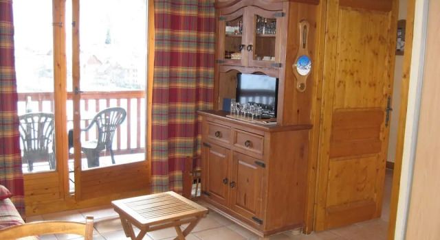 Hameau DE LA Vallee D'or - Myosotis N°302 : 2 Pièces 4 Personnes / 2 Rooms 4 People, Забронировать Отель Отели Galibier-Thabor с парковкой, Парковка
