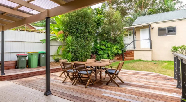 Коттедж Central Coast - Luxurious Beach House 400m to Beach