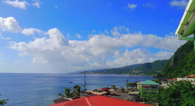Pinard's Vacation Home, 예약 호텔 Pointe Michel 도미니카 연방