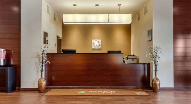 Sleep Inn & Suites Fargo Medical Center, Забронировать Отель Отели Фарго с парковкой, Парковка