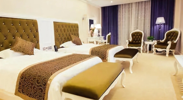 Liyuan Hainanese Hotel, Book Hotel Hotels in Leshan with a Pool, Swimming Pool