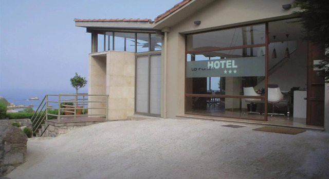 Hotel La Portilla, Book Hotel Hotels in Asturias with Parking, Parking