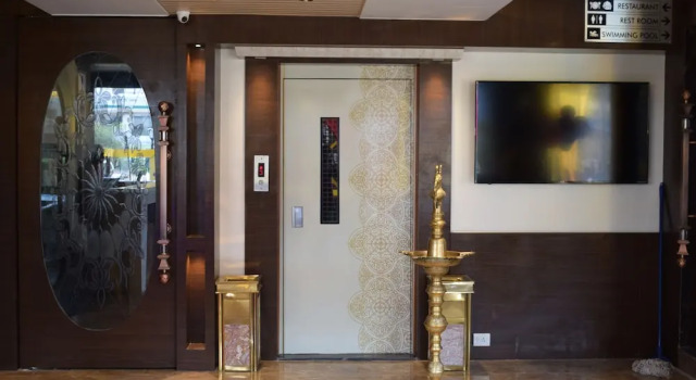 Hotel Seven Sky, Забронировать Отель Отели штата Махараштры 3 звезды, 3*