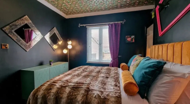 Eclectic 1BD in the Heart of Cheltenham, Забронировать Отель Отели Челтнем 3 звезды, рядом с Здание мэрии Челтнема, 3*