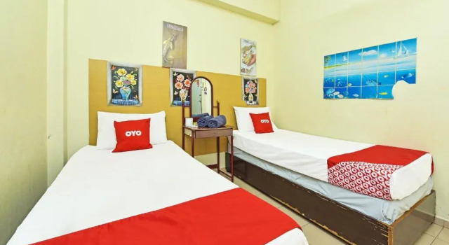 Spot On 90625 Super Green Grass Hotel, Rezerwuj Hotel Yong Peng Johor
