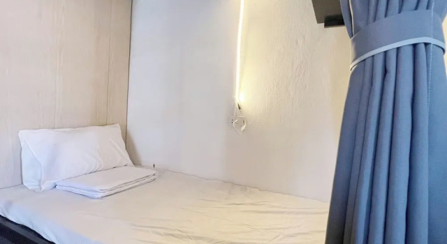 Кровать в общем номере Heritage Corner Hostel