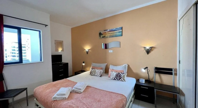 PRAIA DA ROCHA BALCONY by HOMING, Забронировать Отель Портиман Барловенто, рядом с Казино Algarve