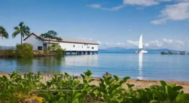 Tropical One Bedroom Apartment at The Mediterranean, Prenota Appartamento Hotel a Queensland con parcheggio, Parcheggio