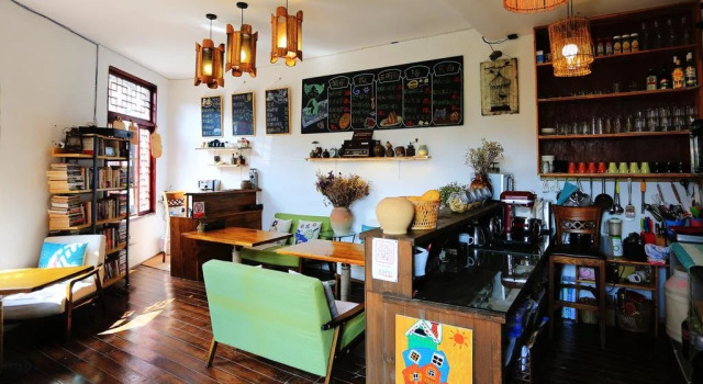 Lianyi Xianting Inn, Rezervasyon Otel Tengchong Yunnan