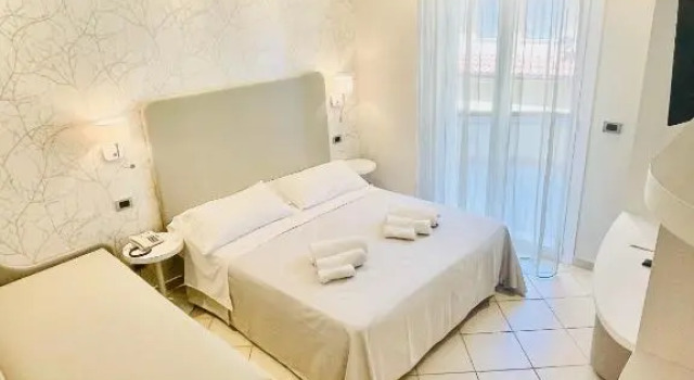Номер Deluxe Melody Hotel